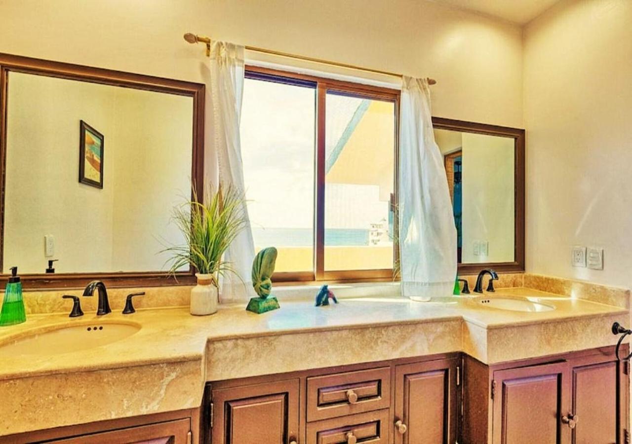 Right On The Beach! Rocky Point Condo Rental - 2 Bedroom Penthouse Beachfront 외부 사진