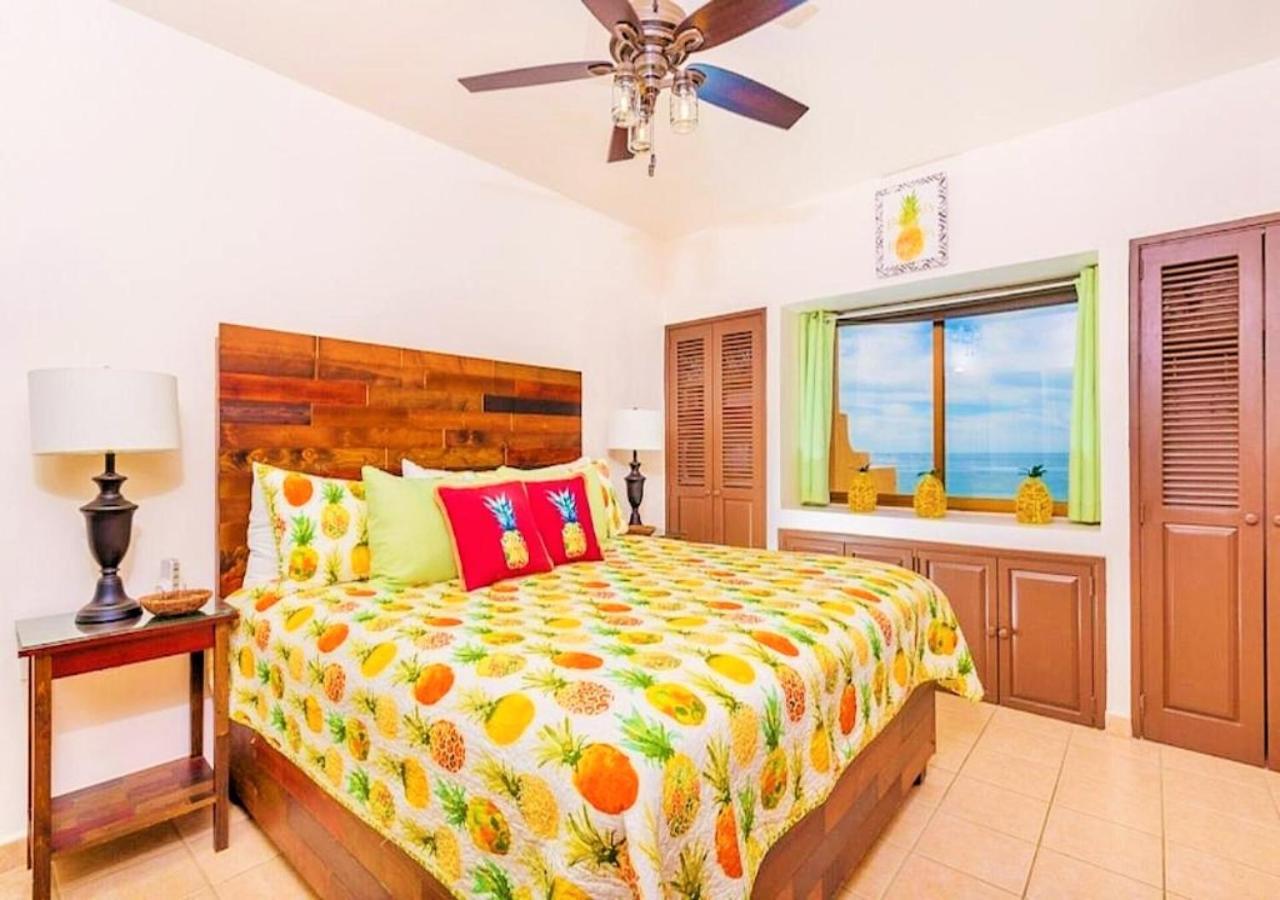Right On The Beach! Rocky Point Condo Rental - 2 Bedroom Penthouse Beachfront 외부 사진